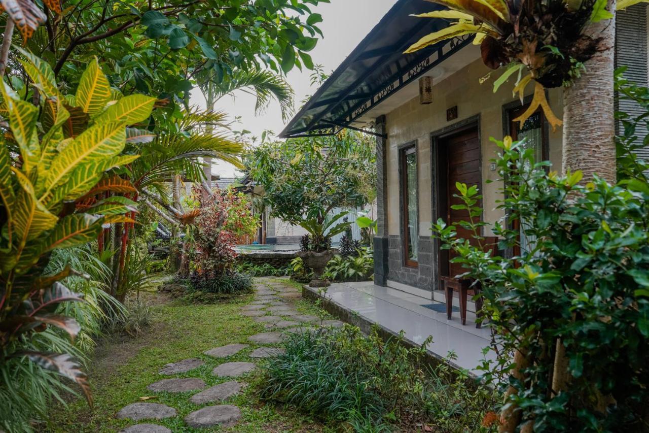 Villa Jj And Spa Ubud Exterior photo